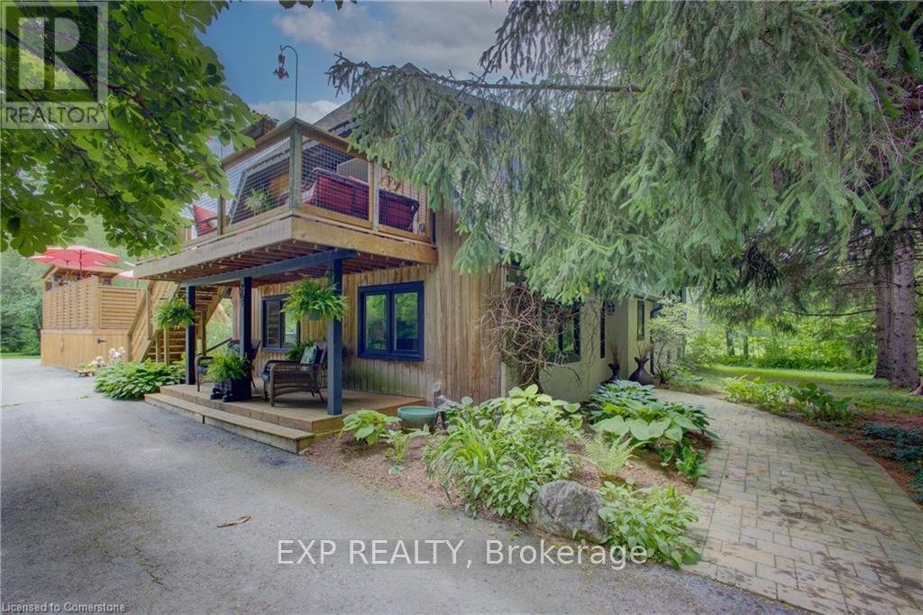Property at 5794 TENTH LINE image 3