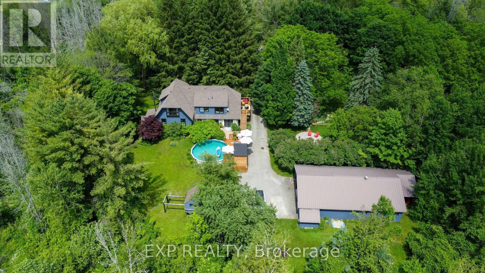 Property at 5794 TENTH LINE image 2