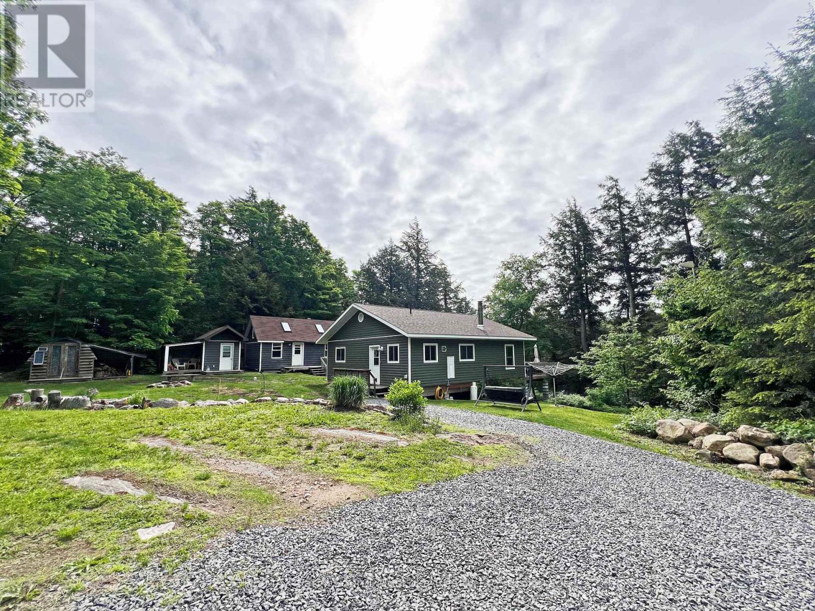 994 Toad Lake, Parry Sound Remote Area, Ontario  P0H 1S0 - Photo 42 - X12226547