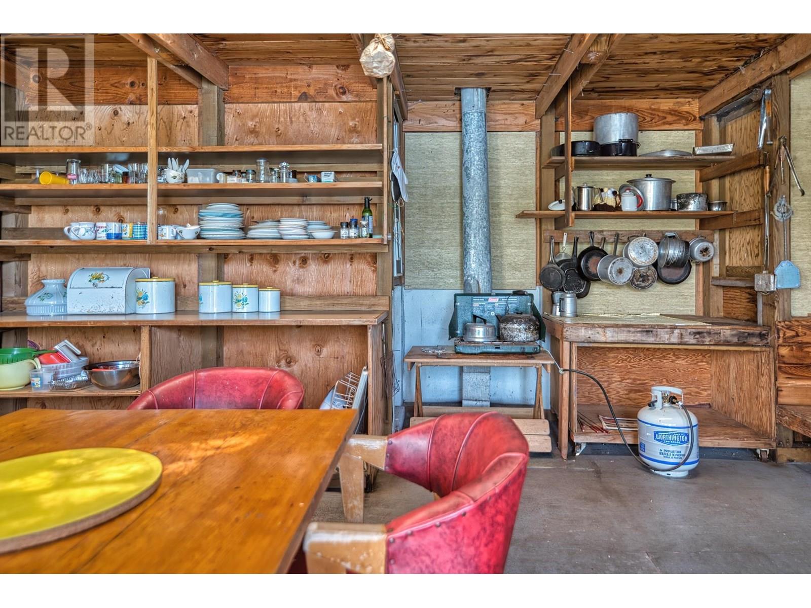 6761 Sandy Hook Trail, Sechelt, British Columbia  V7Z 0C9 - Photo 15 - R3018524