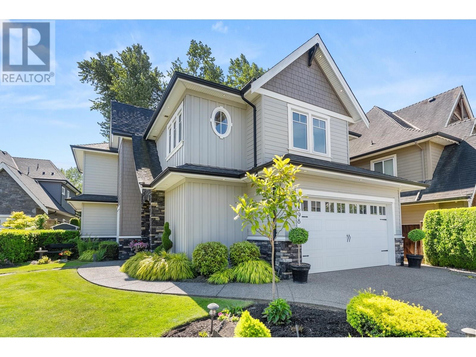 Property at 5898 COVE REACH ROAD image 4