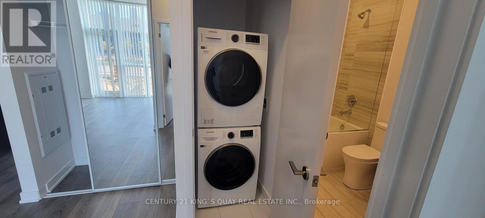101 - 38 Honeycrisp Crescent, Vaughan (Concord), Ontario  L4K 0M7 - Photo 13 - N12237921