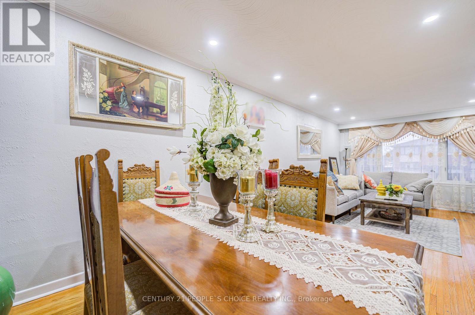 3 Lakeland Drive, Toronto, Ontario  M9V 1M8 - Photo 18 - W12237925