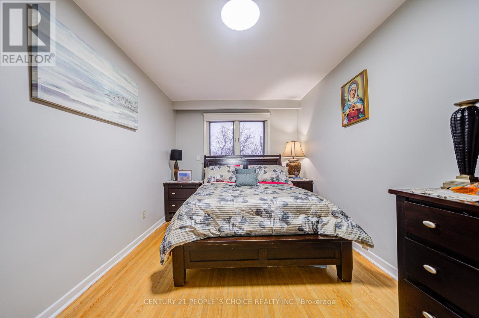 3 Lakeland Drive, Toronto, Ontario  M9V 1M8 - Photo 32 - W12237925