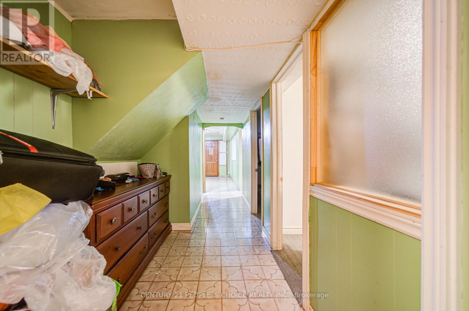 3 Lakeland Drive, Toronto, Ontario  M9V 1M8 - Photo 38 - W12237925