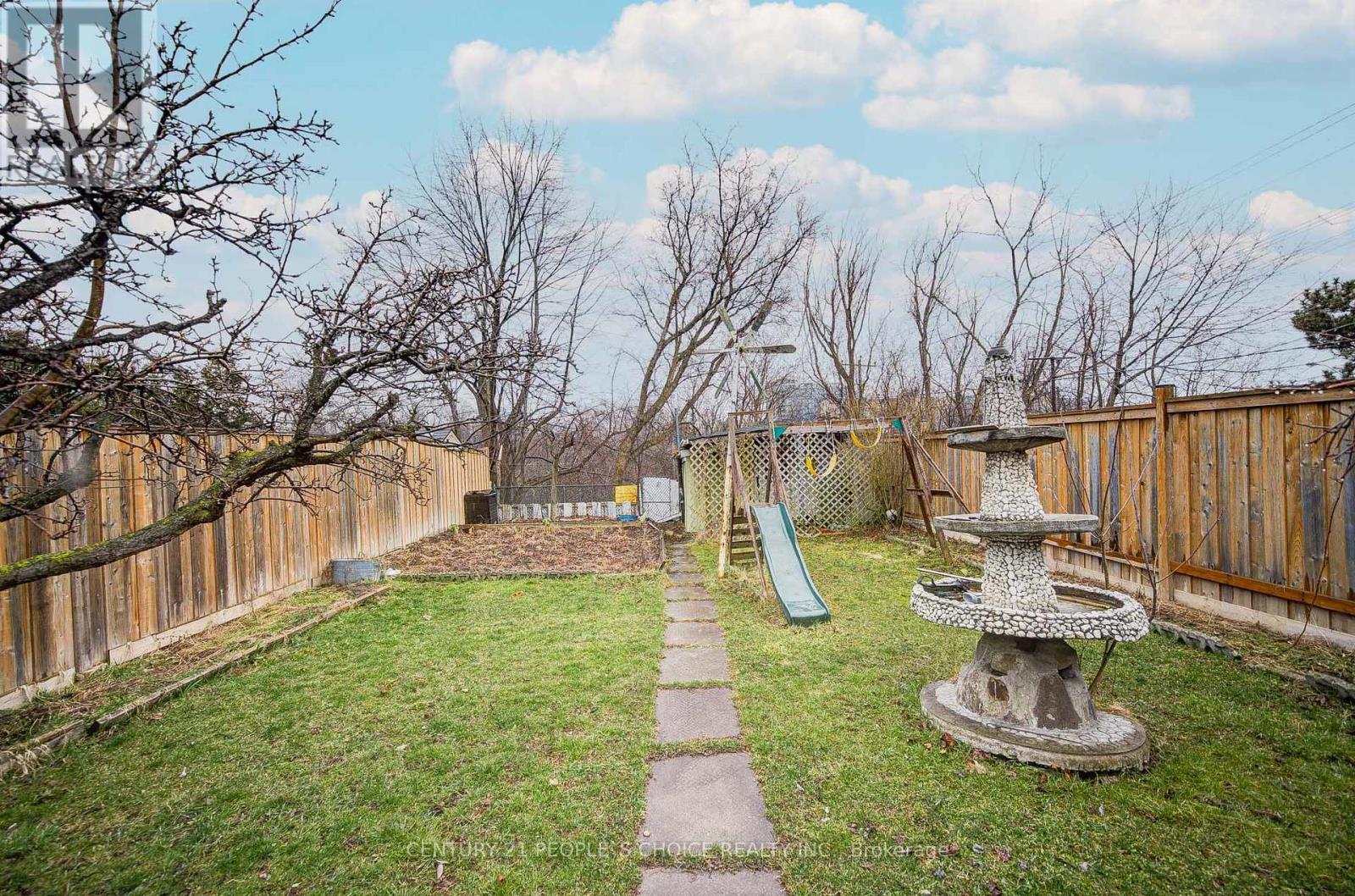 3 Lakeland Drive, Toronto, Ontario  M9V 1M8 - Photo 50 - W12237925