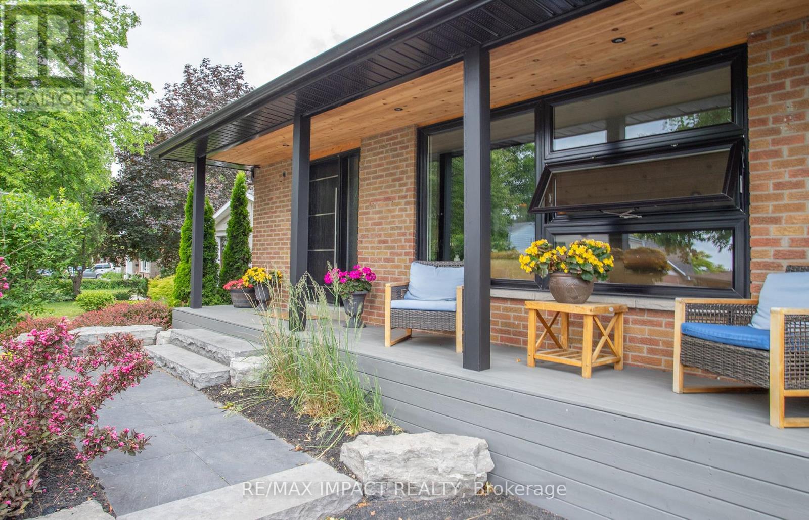 Property at 147 MICHAEL BOULEVARD image 4