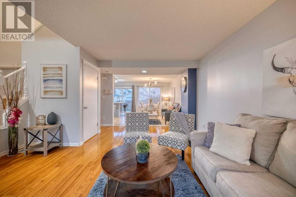 Property at 81 Prestwick Avenue SE image 5