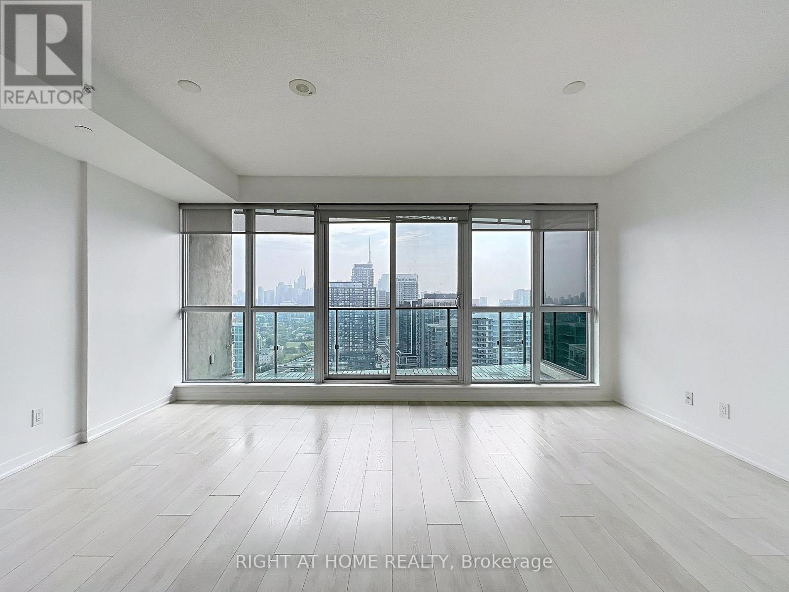 2804 - 150 East Liberty Street, Toronto, Ontario  M6K 3R5 - Photo 4 - C12237966