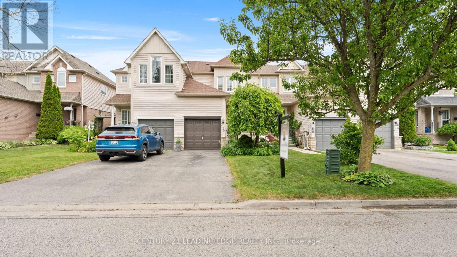 Property at 70 SHADY LANE CRESCENT image 1