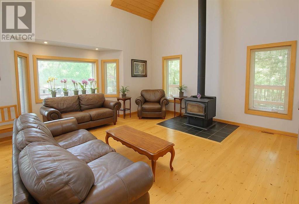 1314 Cottonwood Close, Sunbreaker Cove, Alberta  T0C 0J0 - Photo 7 - A2233329