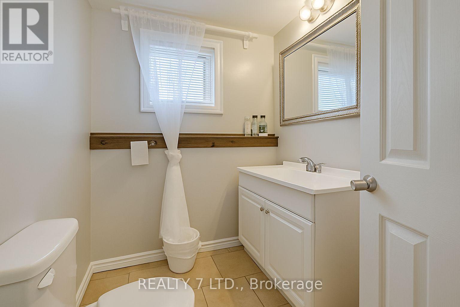 22 Lawrence Street N, Kawartha Lakes, Ontario  K9J 6X3 - Photo 41 - X12063851