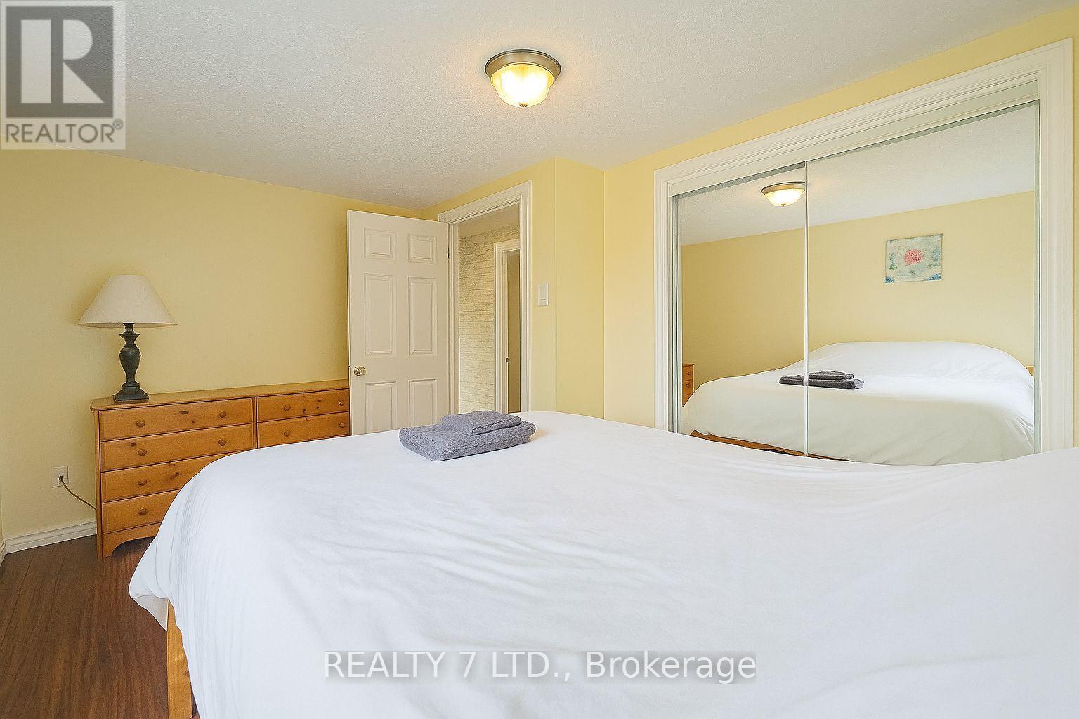 22 Lawrence Street N, Kawartha Lakes, Ontario  K9J 6X3 - Photo 32 - X12063851