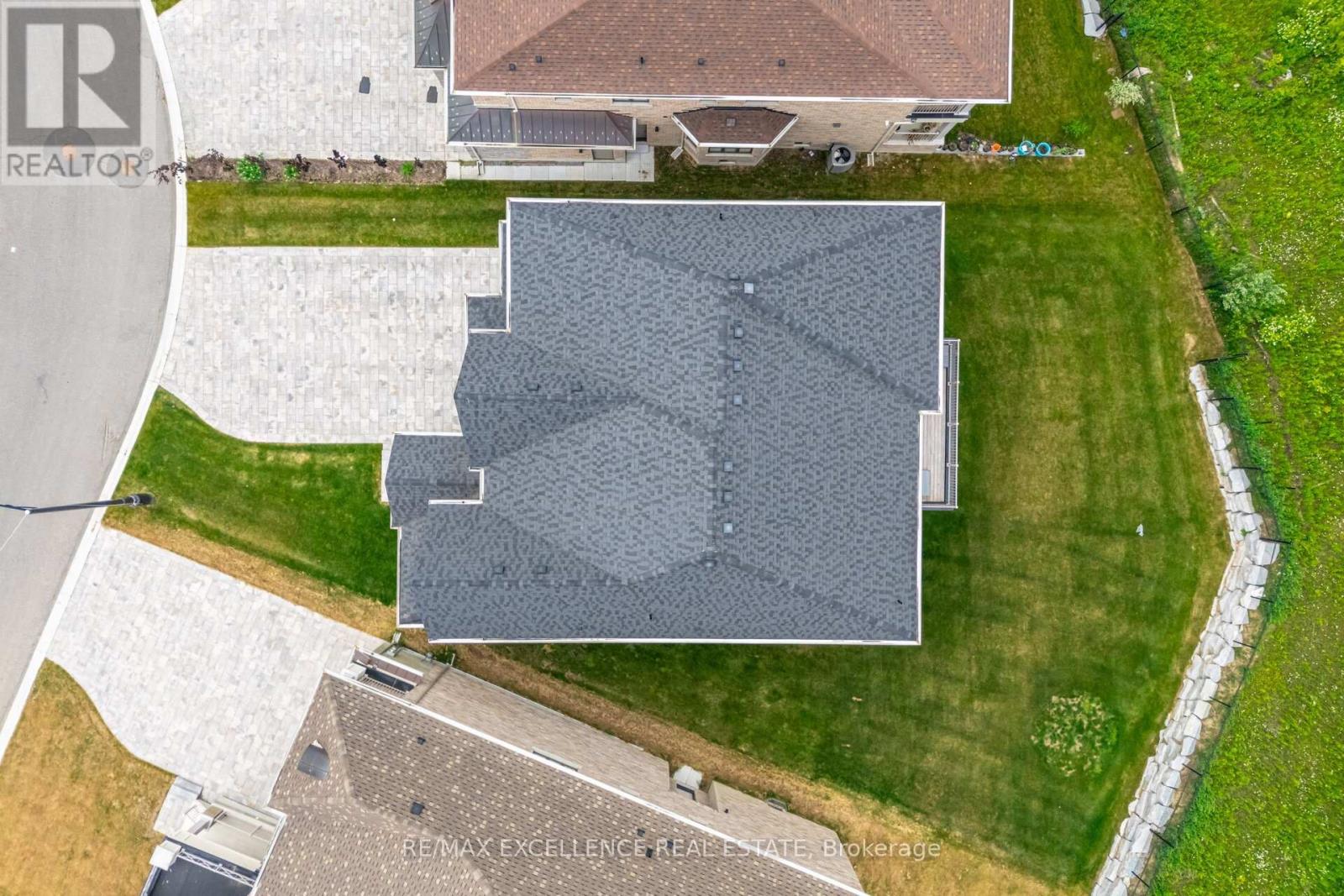 Property at 78 APPLEYARD AVENUE image 3
