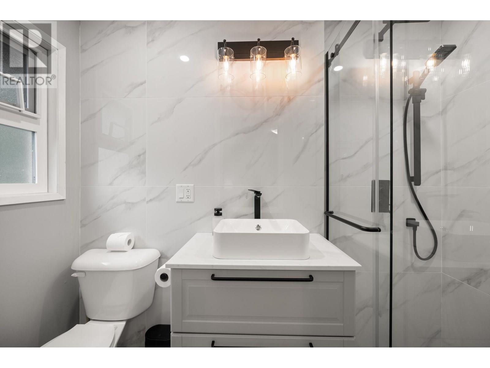 2416 Tolmie Avenue, Coquitlam, British Columbia  V3K 3E7 - Photo 22 - R3018535
