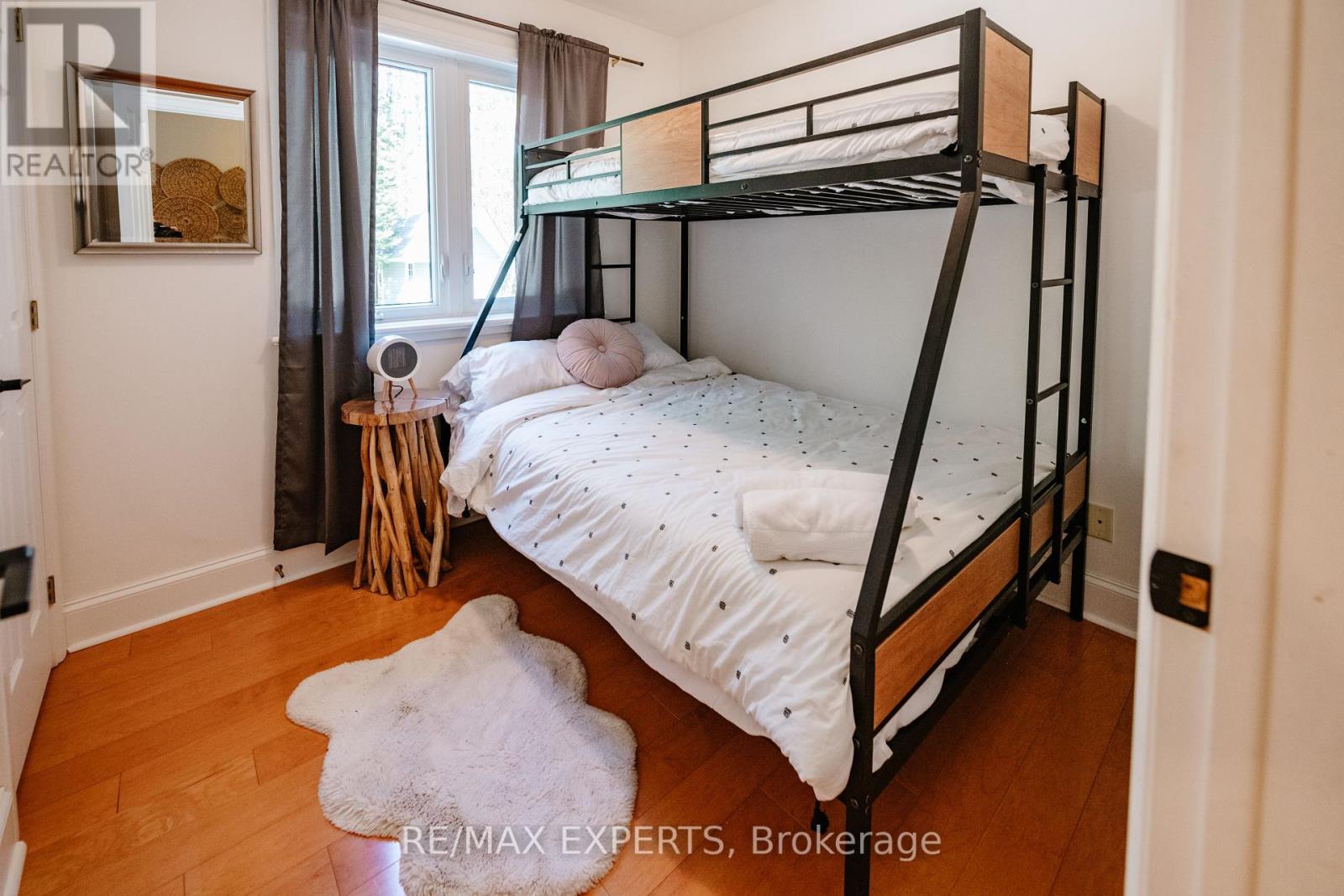 1216 Miriam Drive, Bracebridge (Oakley), Ontario  P1L 1X1 - Photo 9 - X12185712
