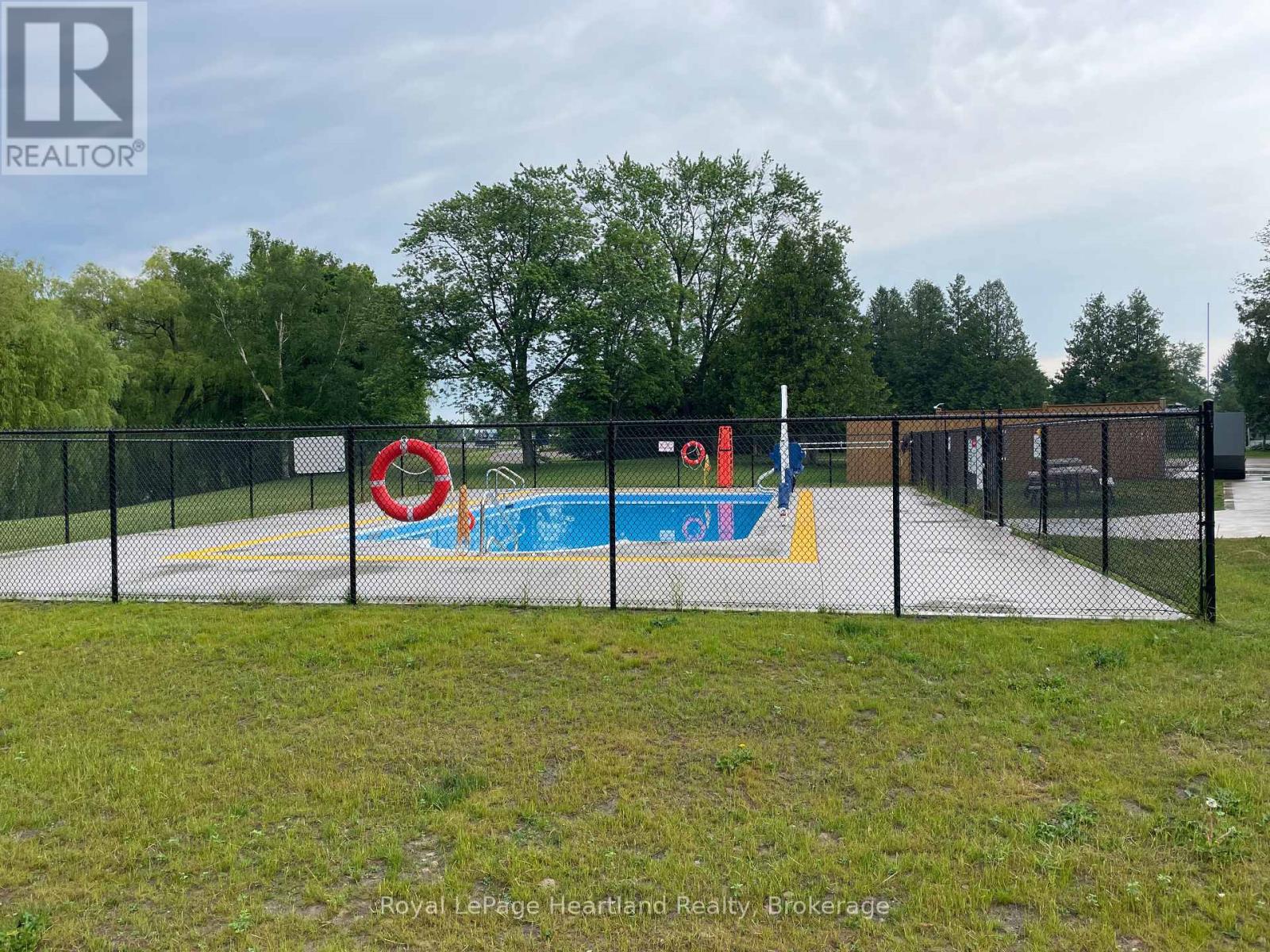 14 Garden Road, Ashfield-Colborne-Wawanosh, Ontario  N7A 3Y3 - Photo 33 - X12236440