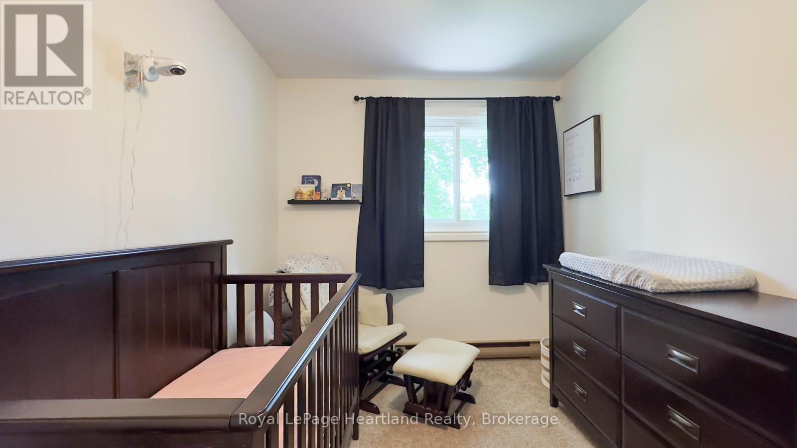 31 North Street, Huron East, Ontario  N0K 1G0 - Photo 24 - X12238083