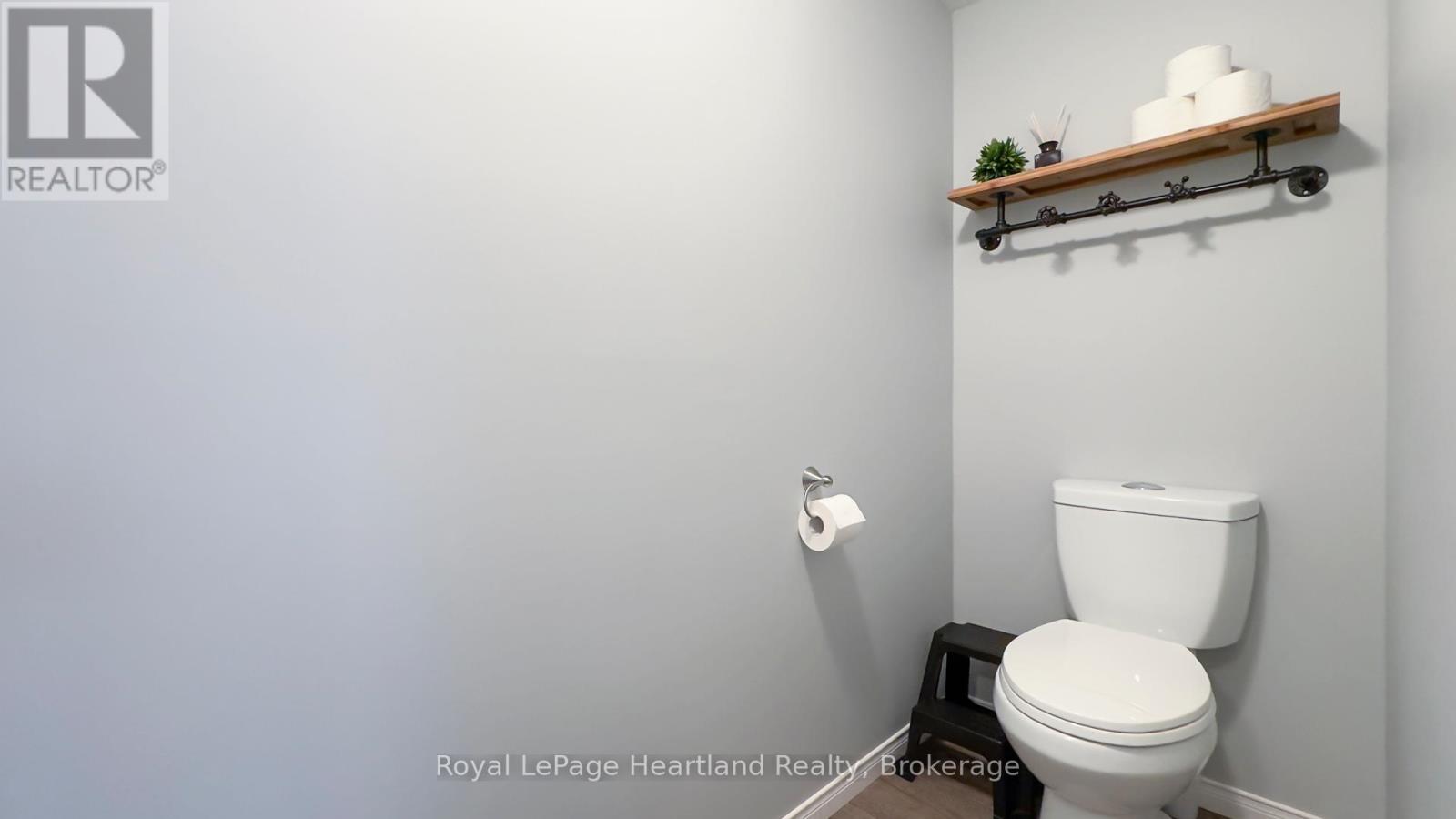 31 North Street, Huron East, Ontario  N0K 1G0 - Photo 31 - X12238083