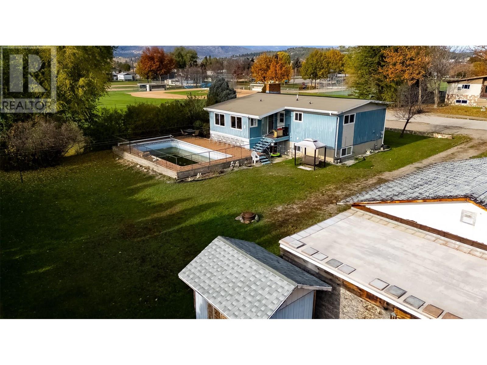 375 Edith Gay Road, Kelowna, British Columbia  V1X 4S5 - Photo 11 - 10348689