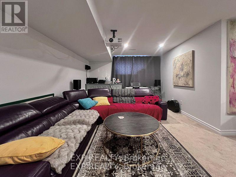 926 Brian Good Avenue, Ottawa, Ontario  K4M 0N7 - Photo 40 - X12238060