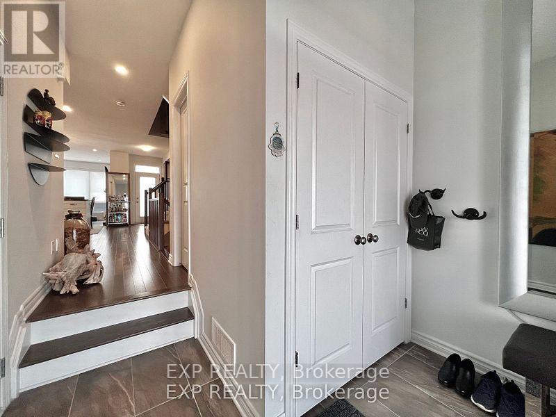 926 Brian Good Avenue, Ottawa, Ontario  K4M 0N7 - Photo 6 - X12238060