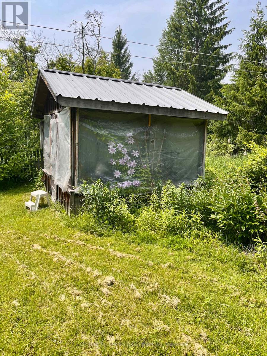 2014 Foxboro Stirling Road, Quinte West, Ontario  K0K 3E0 - Photo 36 - X12238058