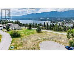 640 UPPER LAKEVIEW Road Unit# 5, windermere, British Columbia