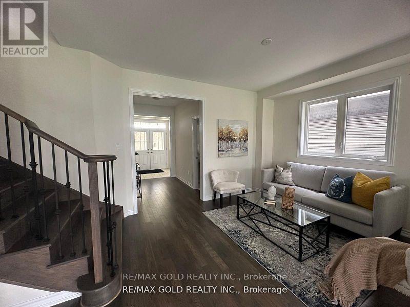 121 Explorer Way, Thorold, Ontario  L2E 6S4 - Photo 10 - X12238121