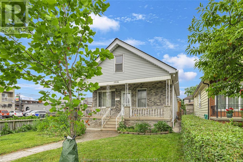 MLS# 25015750: 1036 MARENTETTE AVENUE, Windsor, Canada