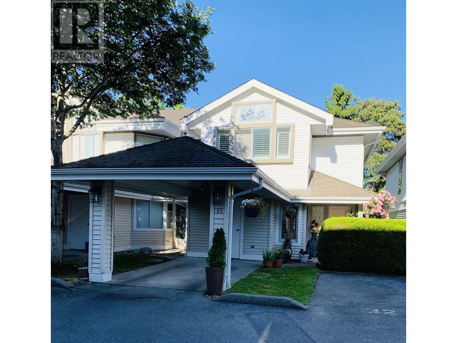 32 12331 PHOENIX DRIVE, richmond, British Columbia V7E6C4