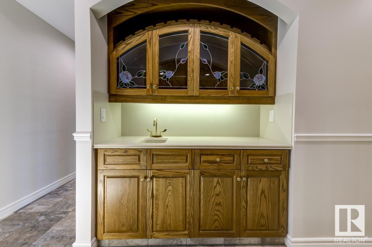 Property at 309 WEAVER PT NW image 4