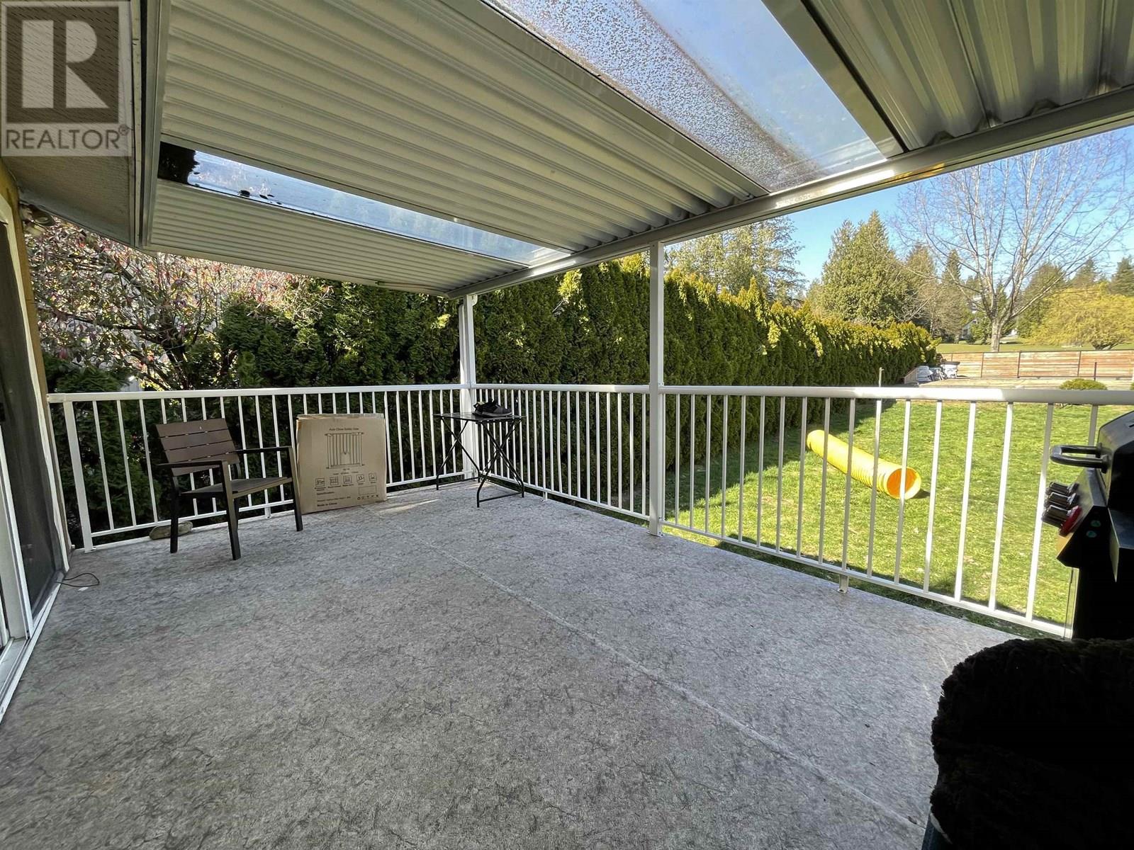 Listing Picture 10 of 24 : 5565 GILPIN STREET, Burnaby / 本拿比 - 魯藝地產 Yvonne Lu Group - MLS Medallion Club Member