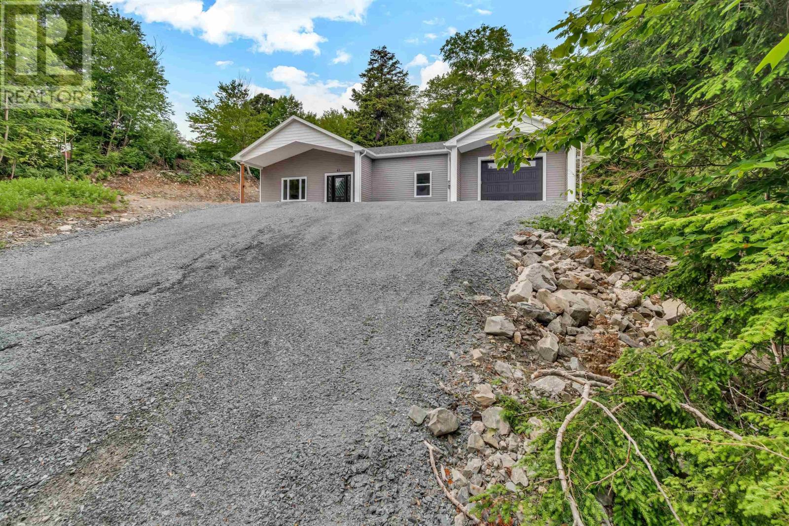 Property at 61 Arbor Hill image 2