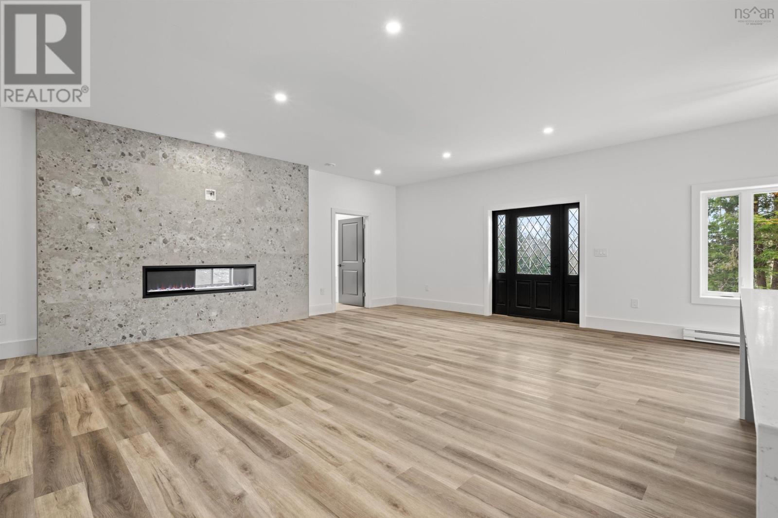Property at 61 Arbor Hill image 5