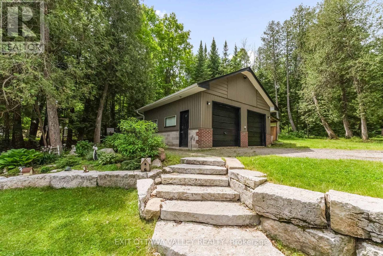 1478 Kamaniskeg Lk Road, Hastings Highlands, Ontario  K0J 1L0 - Photo 6 - X12229764