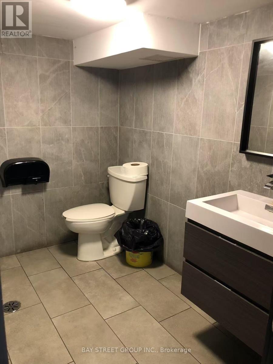 285 College Street, Toronto, Ontario  M5T 1S2 - Photo 10 - C12238188
