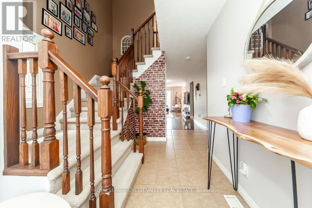 Property at 55 ROCKCLIFFE DRIVE image 4