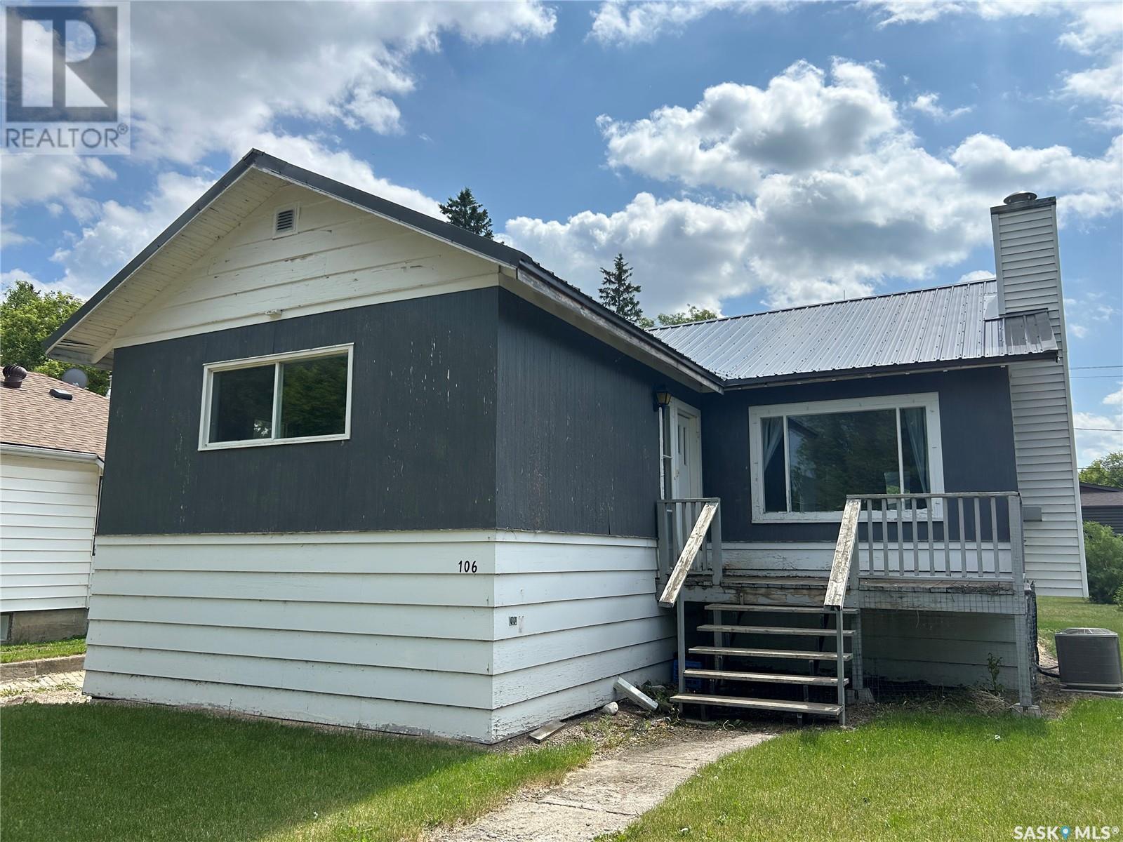 106 3rd AVENUE E, nokomis, Saskatchewan