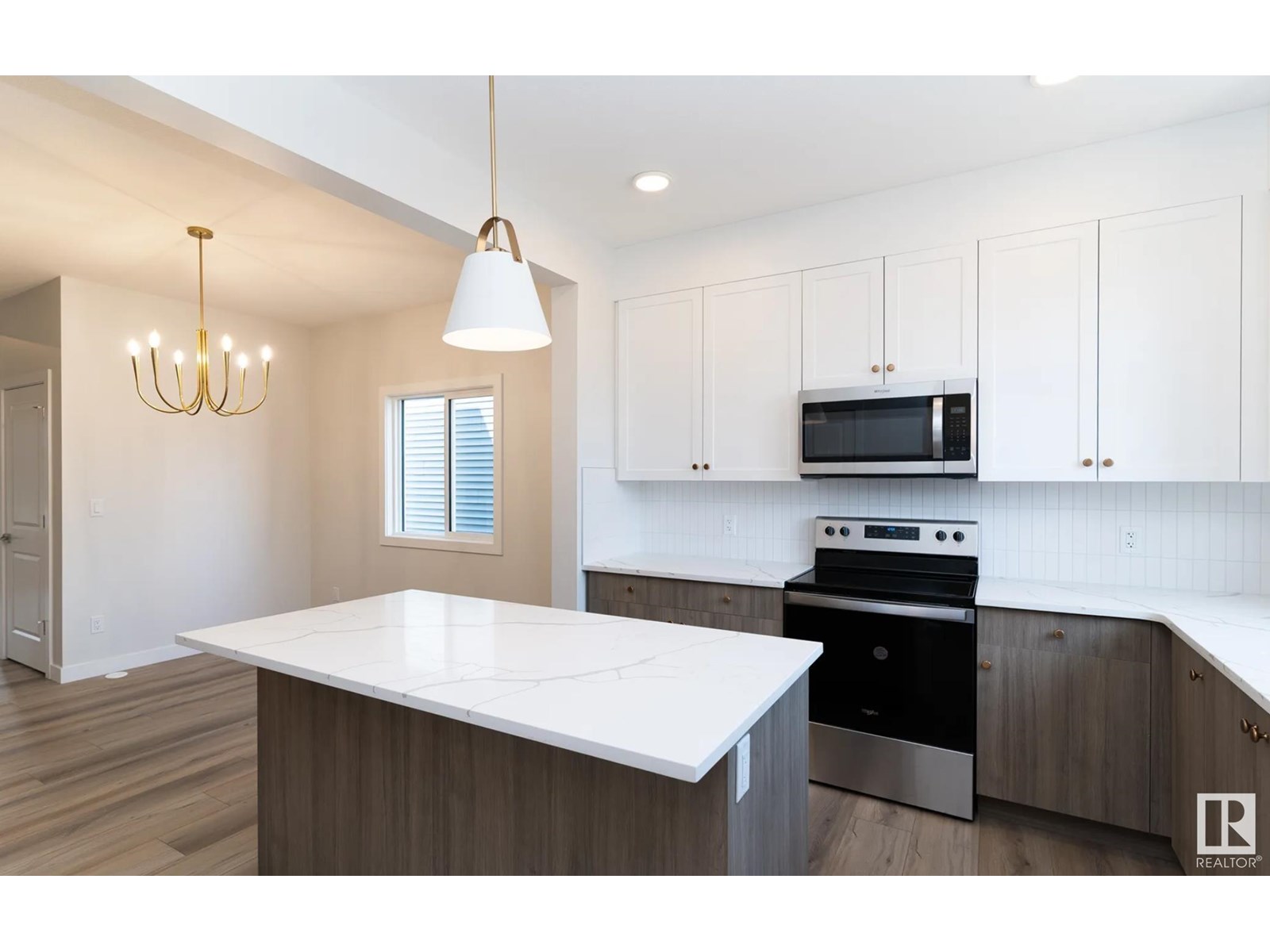 Property at 6134 CARR RD NW image 3