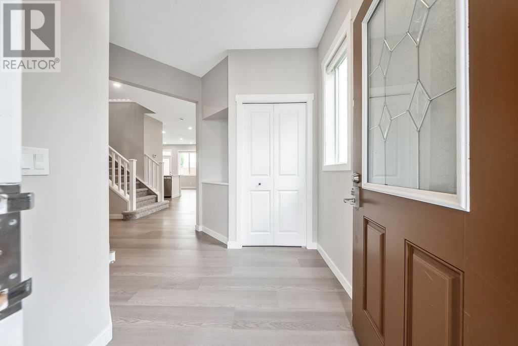 Property at 119 Cimarron Vista Crescent image 3