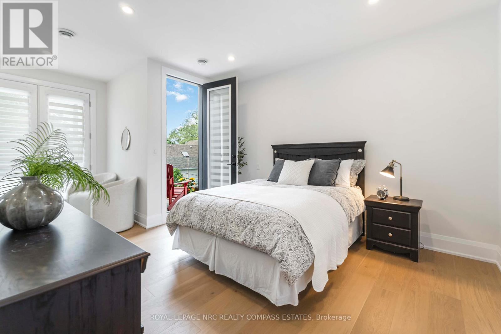 10 Paxton Avenue, St. Catharines, Ontario  L2N 5H8 - Photo 25 - X12238252