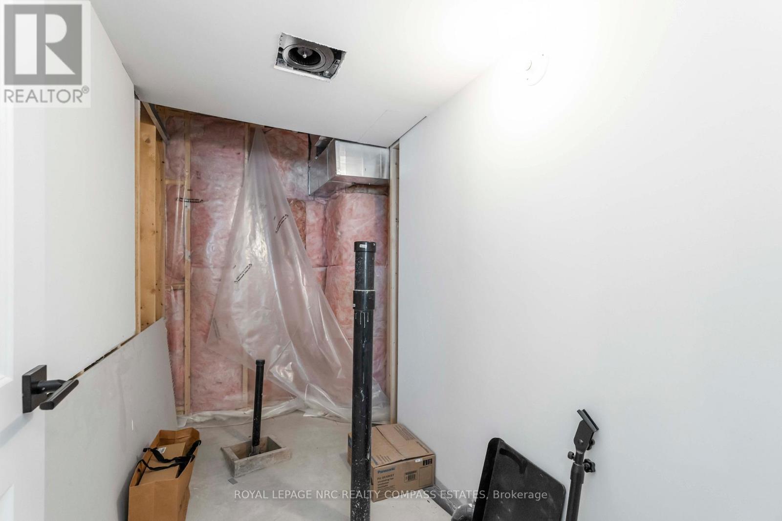10 Paxton Avenue, St. Catharines, Ontario  L2N 5H8 - Photo 33 - X12238252