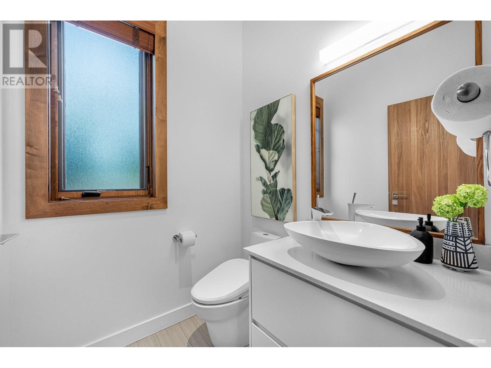 2227 Haywood Avenue, West Vancouver, British Columbia  V7V 1X6 - Photo 22 - R3018557