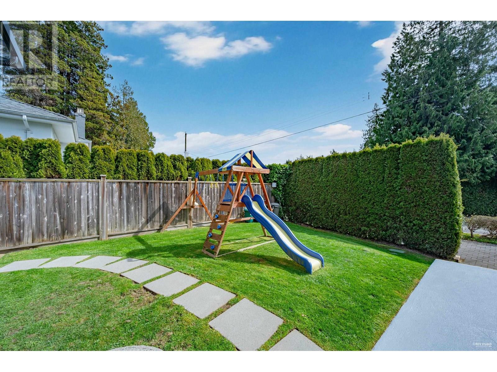2227 Haywood Avenue, West Vancouver, British Columbia  V7V 1X6 - Photo 35 - R3018557
