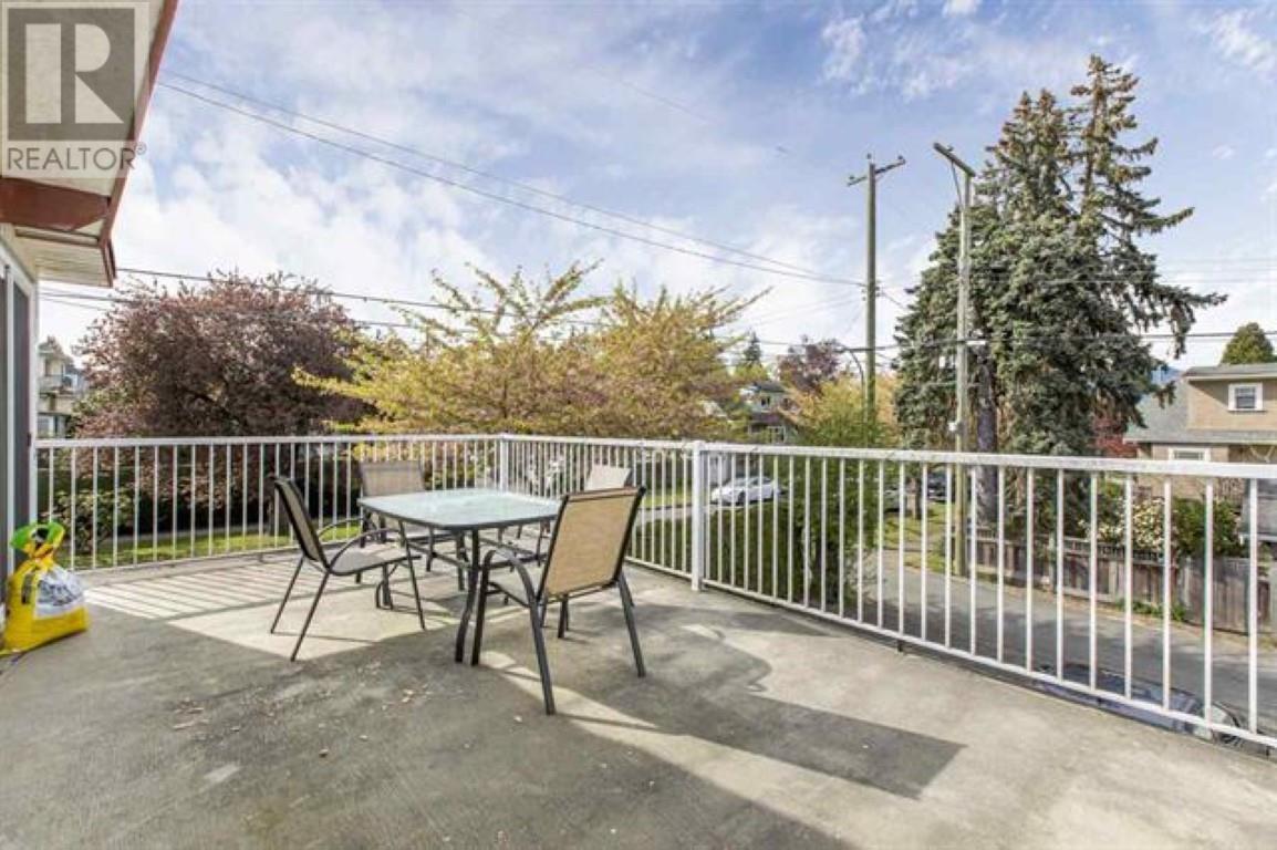 Property at 3488 HIGHBURY STREET image 3
