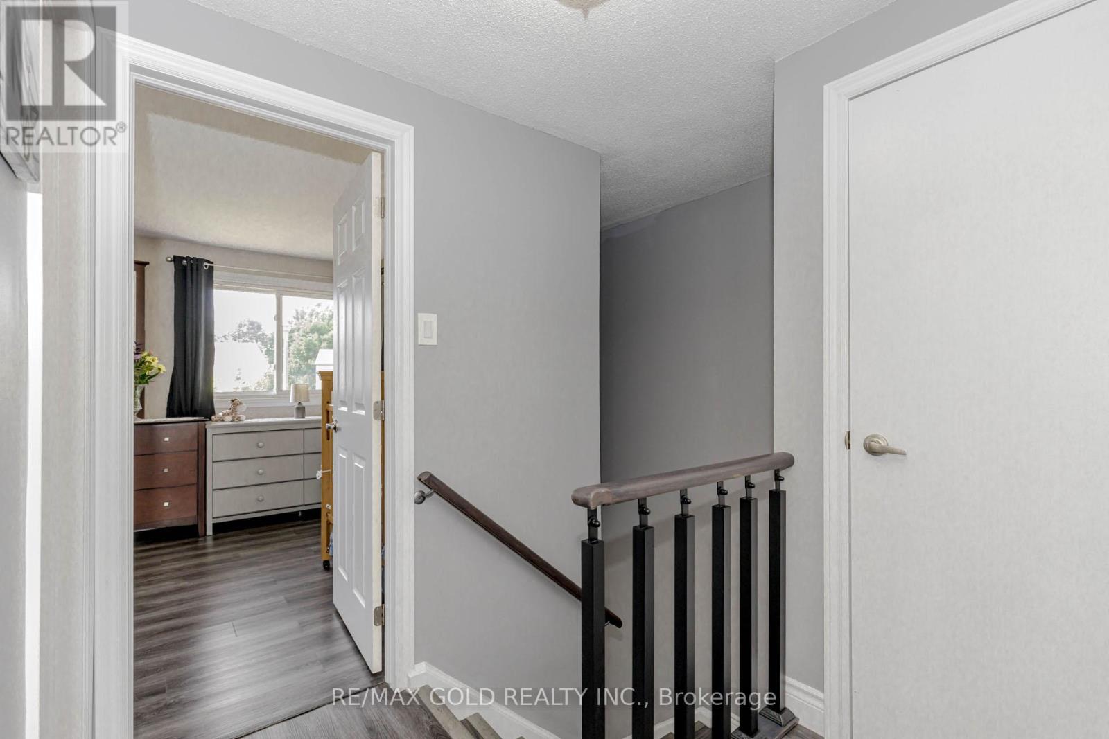 195 Royal Salisbury Way, Brampton, Ontario  L6V 3J5 - Photo 22 - W12238266