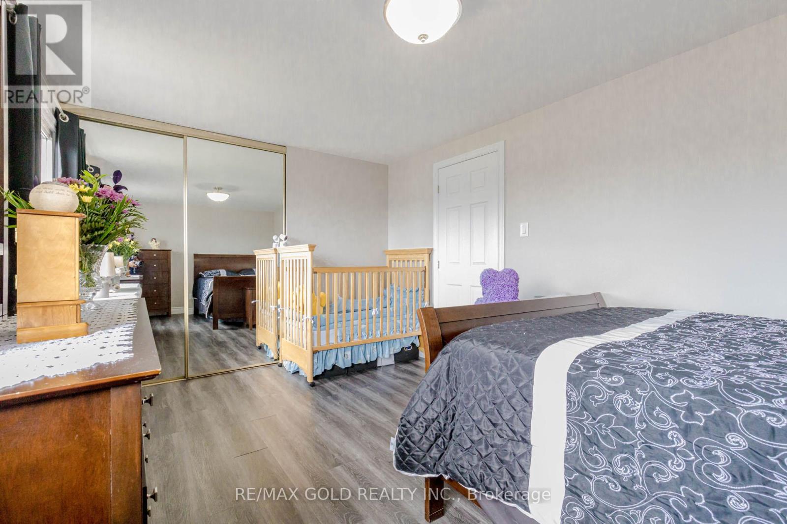 195 Royal Salisbury Way, Brampton, Ontario  L6V 3J5 - Photo 24 - W12238266