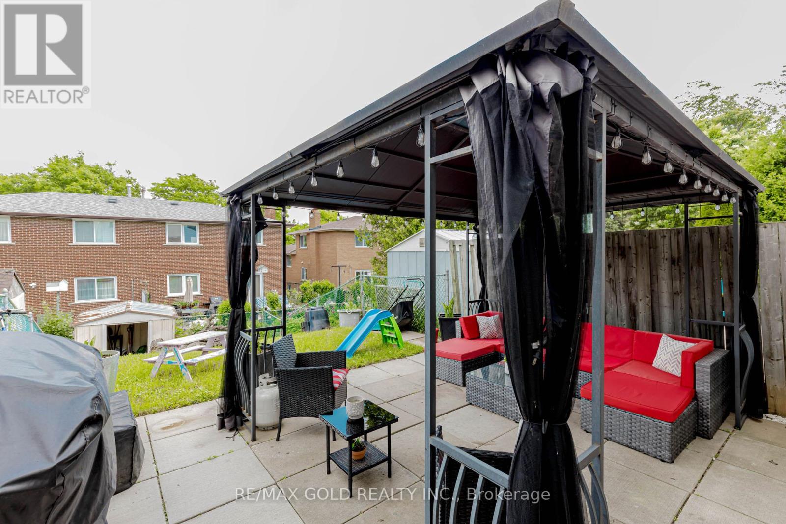 195 Royal Salisbury Way, Brampton, Ontario  L6V 3J5 - Photo 32 - W12238266
