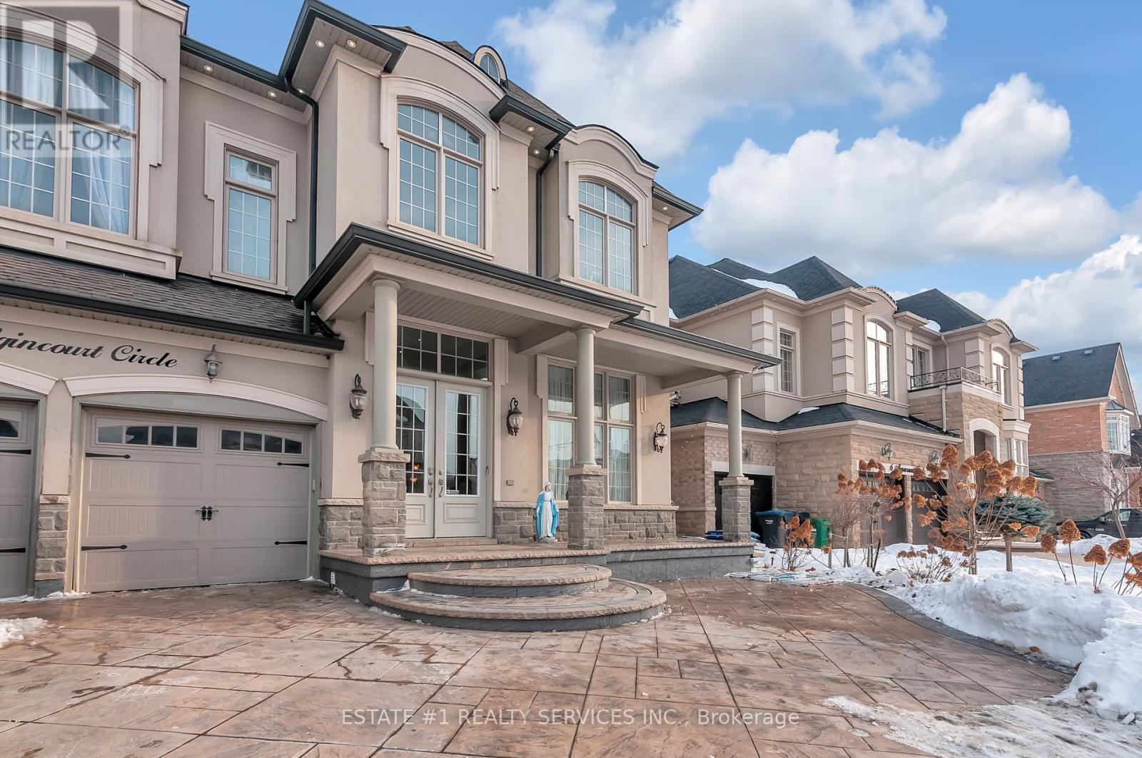 Property at 4 AGINCOURT CIRCLE image 3